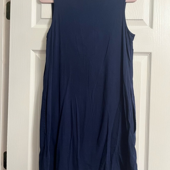 Lands End Navy Sleeveless Dress with White Lace Trim - Picture 4 of 4